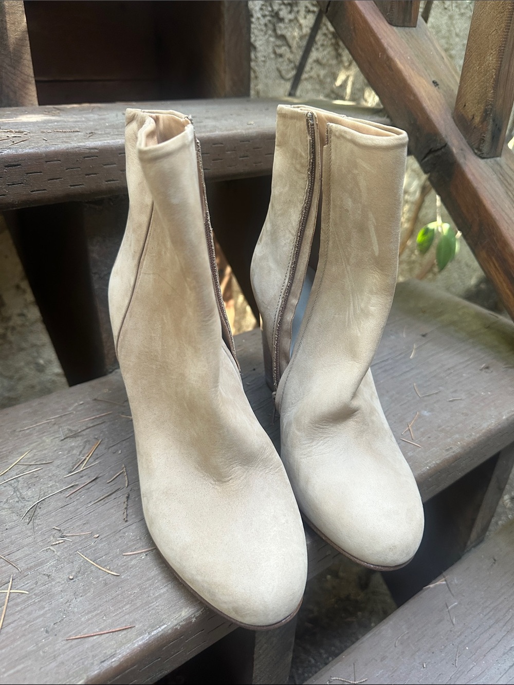 Maison  Margiela Plexi Suede Boots - Picture 2 of 10